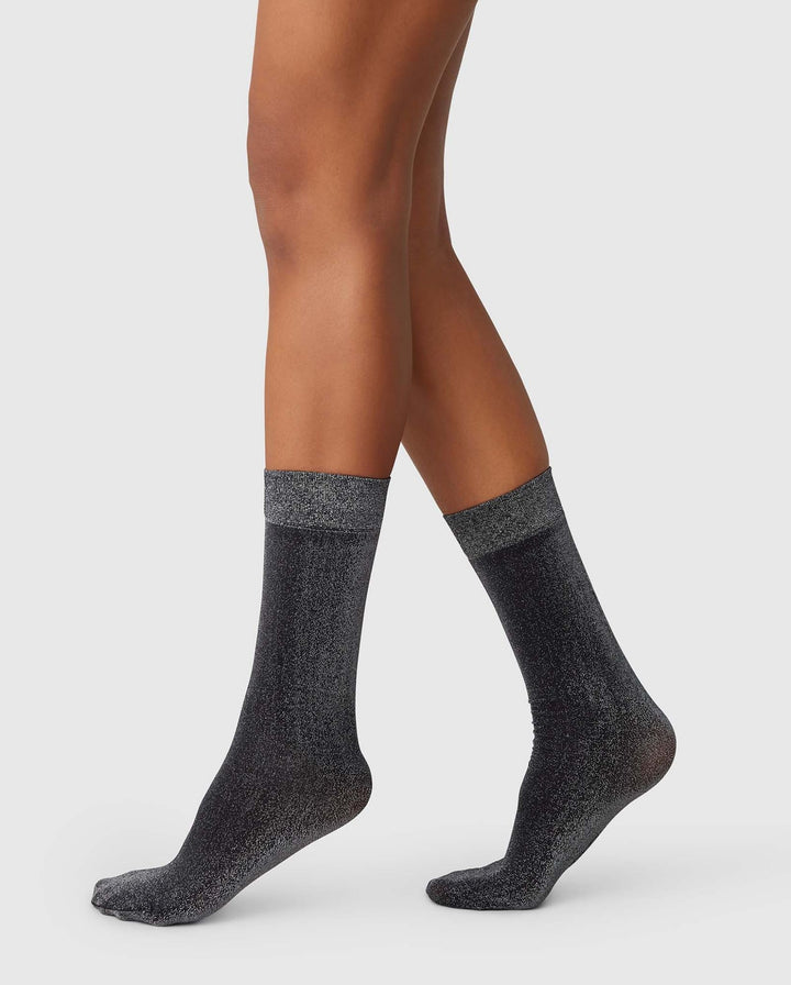 Ines Shimmery Socks Black